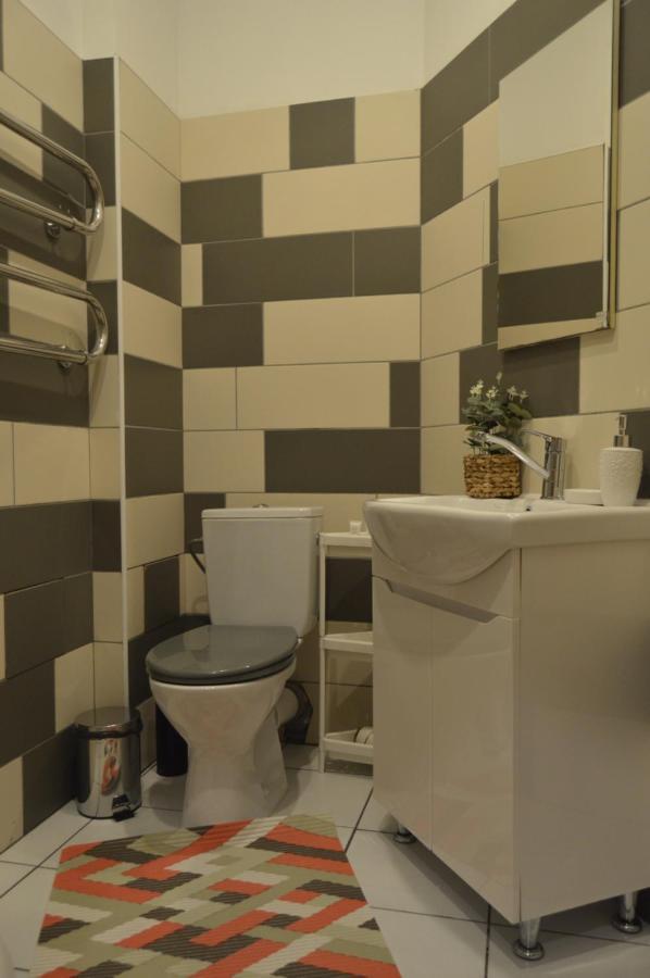 Spacious City Center Family 2 Bedrooms Apartment Riga Exterior photo