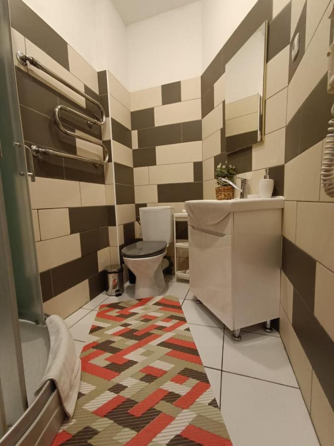 Spacious City Center Family 2 Bedrooms Apartment Riga Exterior photo